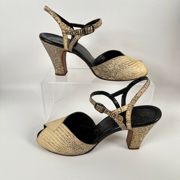 Vintage 1950s Reptile Peep-Toe Sandals by L'aiglon Custom Made Size 6.5 N - Picture 1 of 10